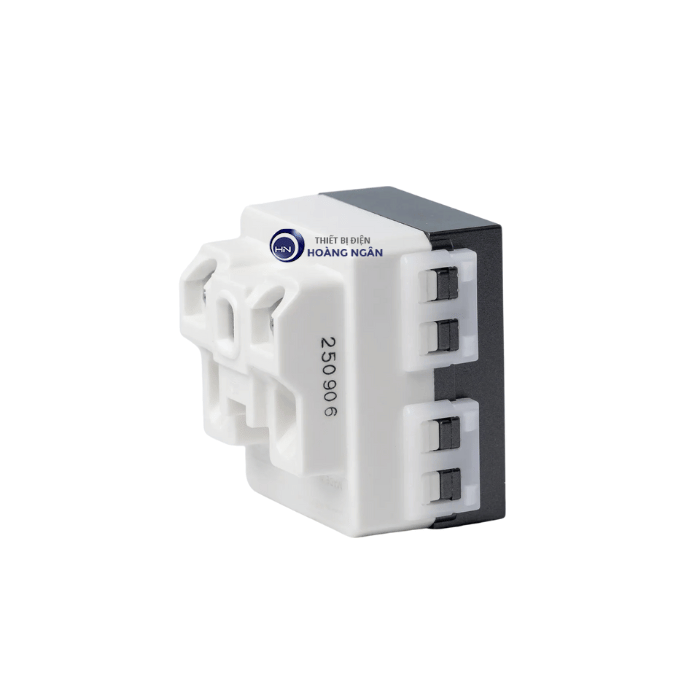 Ổ Cắm Đa Năng Có Màn Che WEV117107MYZ Panasonic Halumie Series